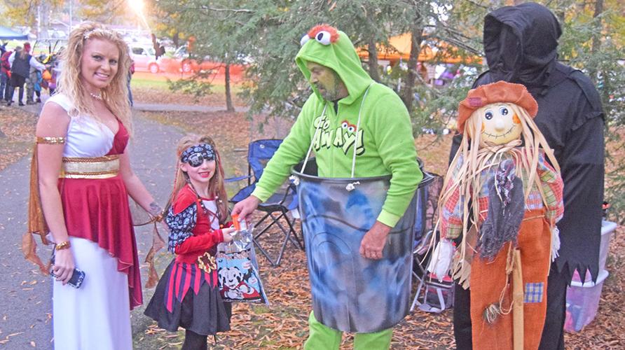 Thousands enjoy annual Trick or Treat at Newport City Park Multimedia