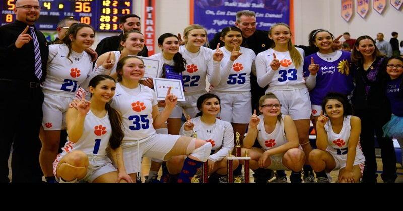 Prep Basketball: Los Lunas rolls to district tournament title Sports