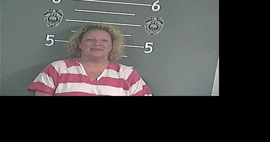 Lexington woman arrested in Pikeville after disturbance call at Applebees - Vimarsana News