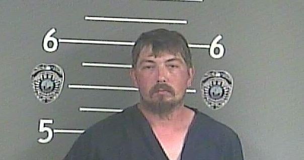Virginia man charged with DUI, child endangerment after crash