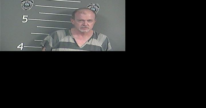 Police: Pike Co. man fired 100 rounds at officers - Vimarsana News