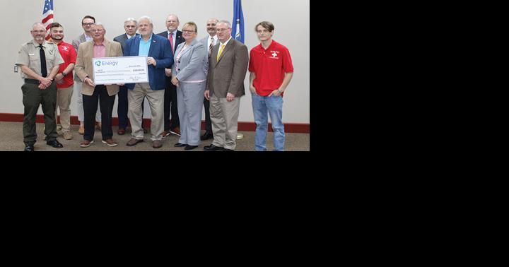 Breaks gets $300K AML grant for new swimming pool - Vimarsana News