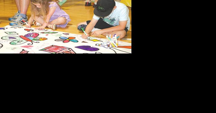 PES students exhibit art projects - Vimarsana News