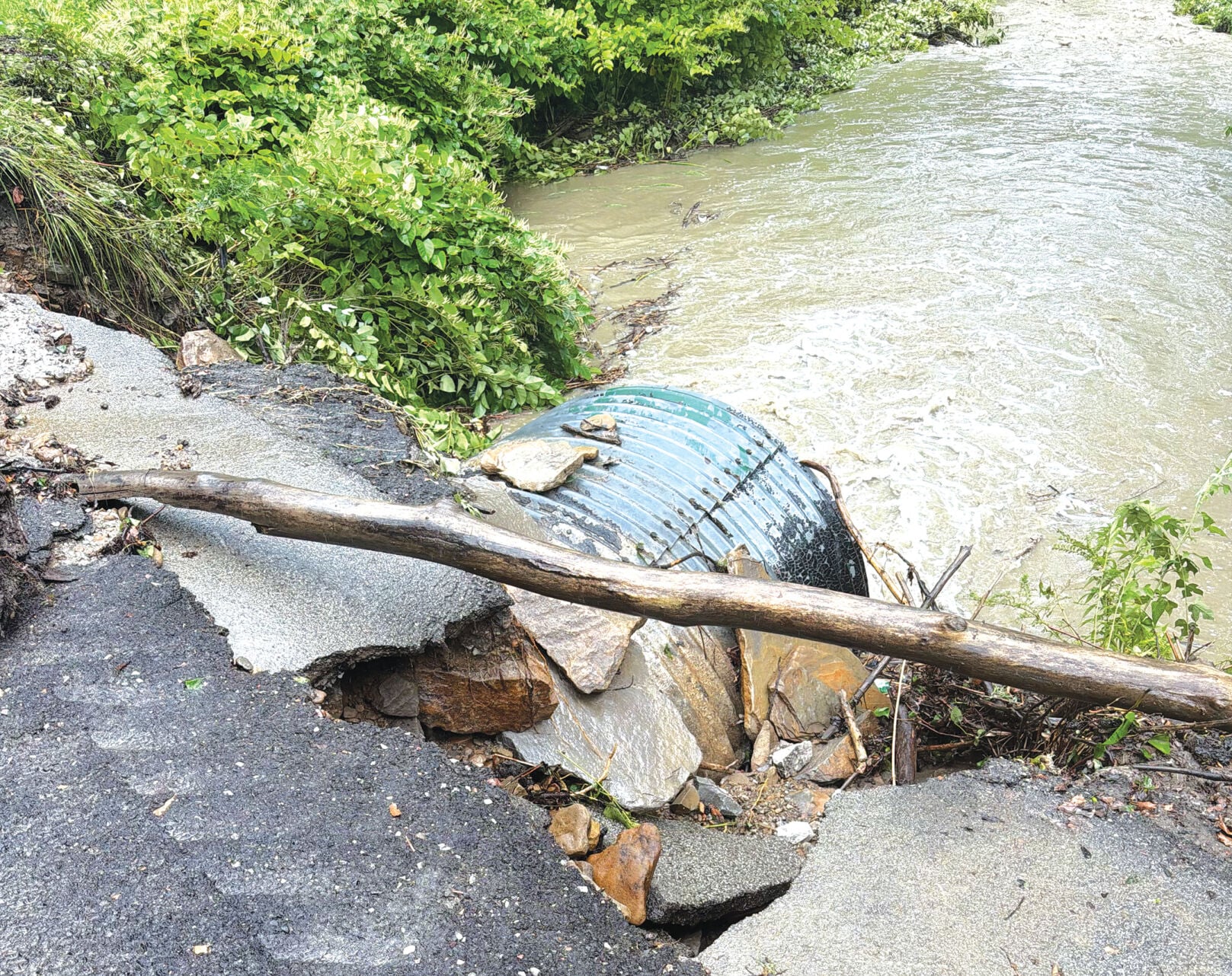 7-14 Flood 3.jpg | | news-expressky.com