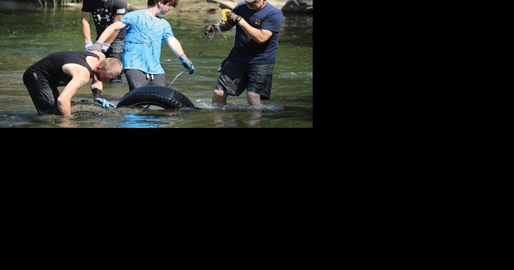 Tug Fork River Tire Tug of War: 10,000 tires later battle continues - Vimarsana News