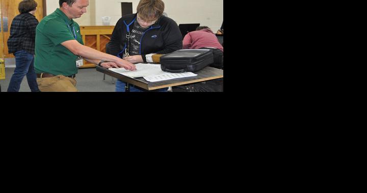 Pike teacher named KMEA High School Teacher of the Year - Vimarsana News