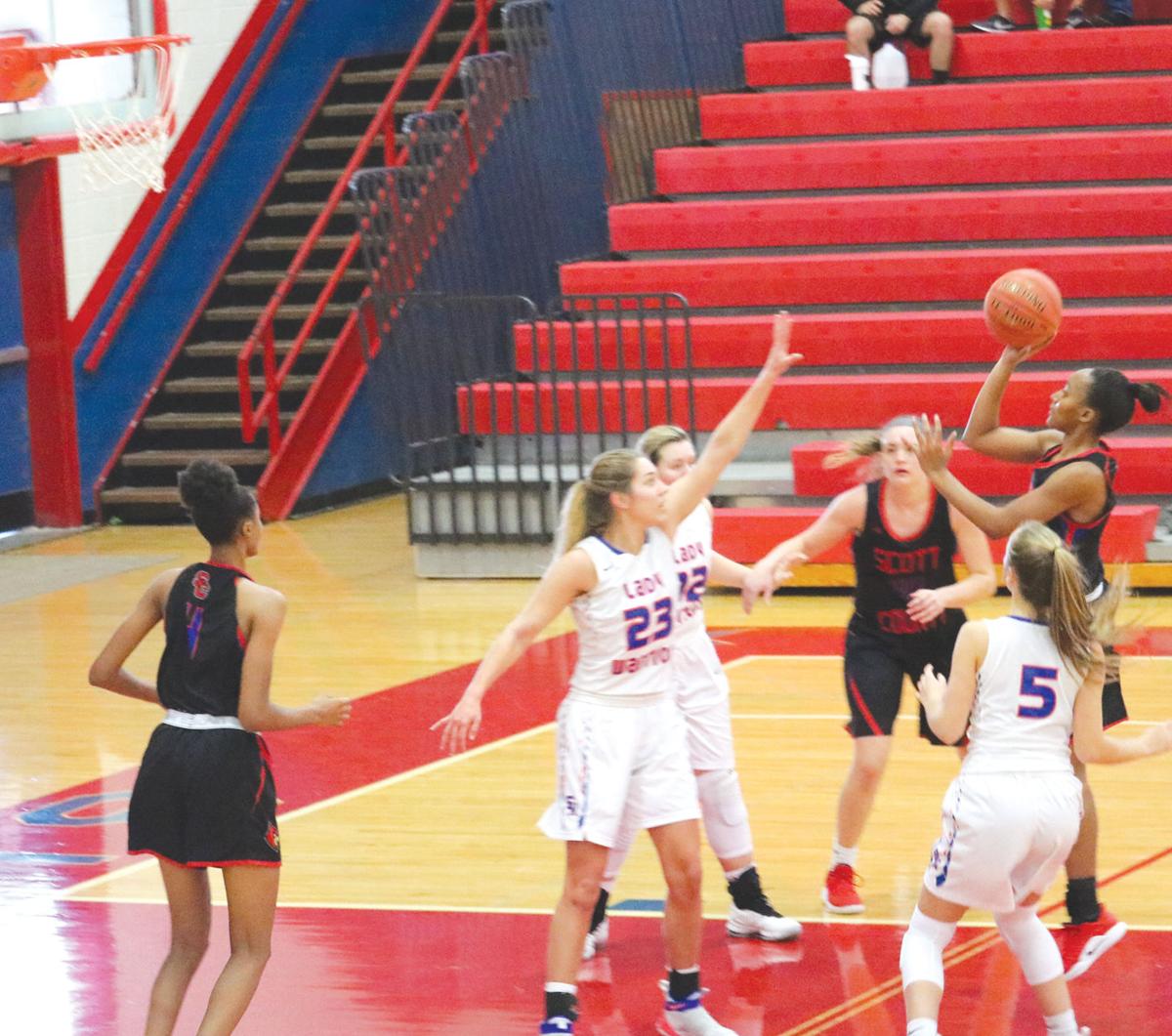 Girls Basketball Southwestern Swing No Problem For Sc Sports