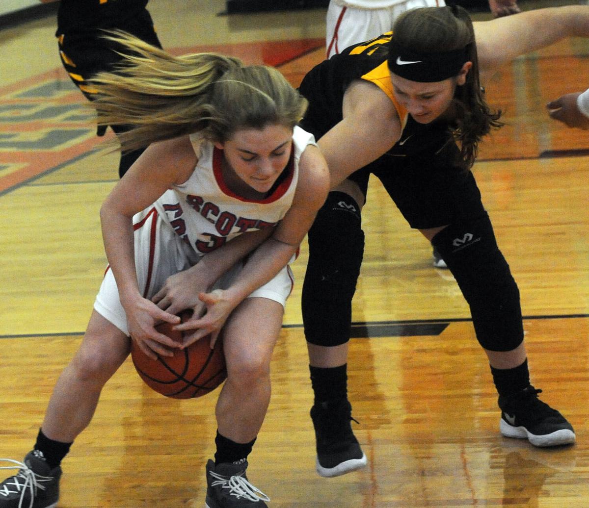 Girls Basketball Nothing Goes Right In Loss To Centerville