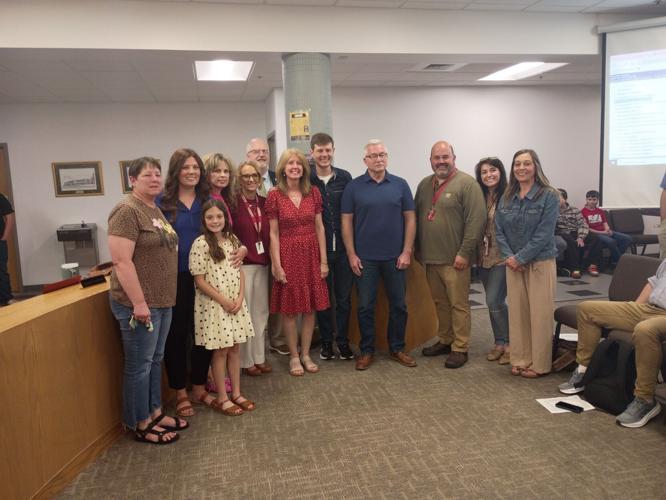 Sowder Harrison Sowder, Muntz awarded Golden Horseshoes | Harrison County | news ...