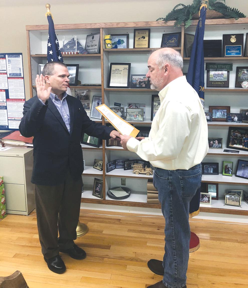 New Stamping Ground police officer swornin News