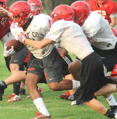Finally Scott County Football Season S Here Sports News