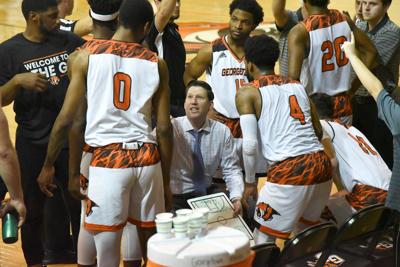 Men S Basketball Briggs Registers Win No 200 At Georgetown