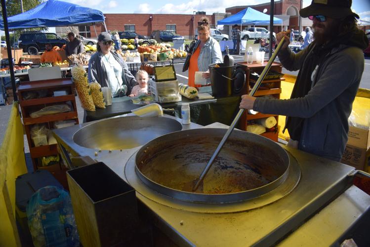 PHOTOS Stamping Ground Buffalo Daze celebrates fall Gallery news