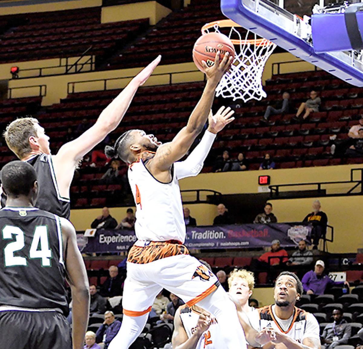 Men S Basketball Georgetown Returns To Naia Quarterfinals With 82