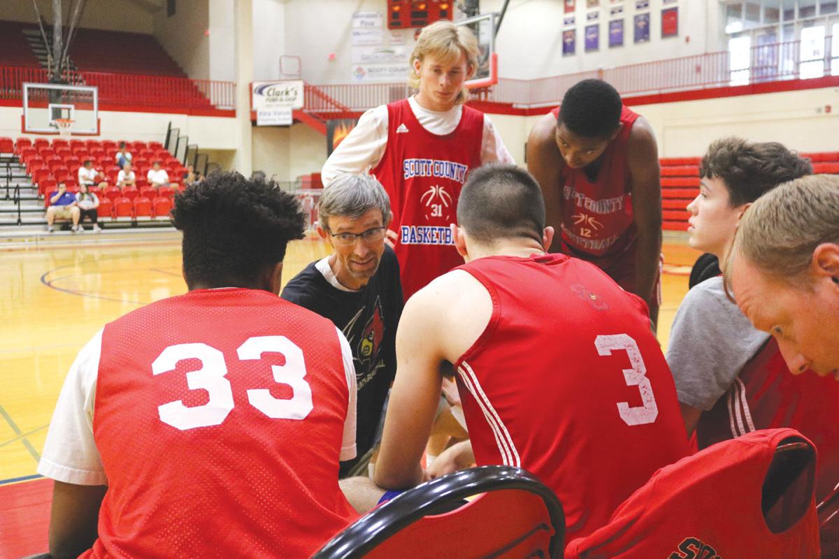 Boys Basketball Coaches Claim Close Connections Sports News