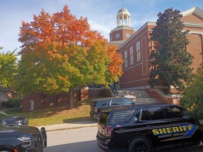 Reponse Graphics One in custody following shooting threat at Georgetown College ...