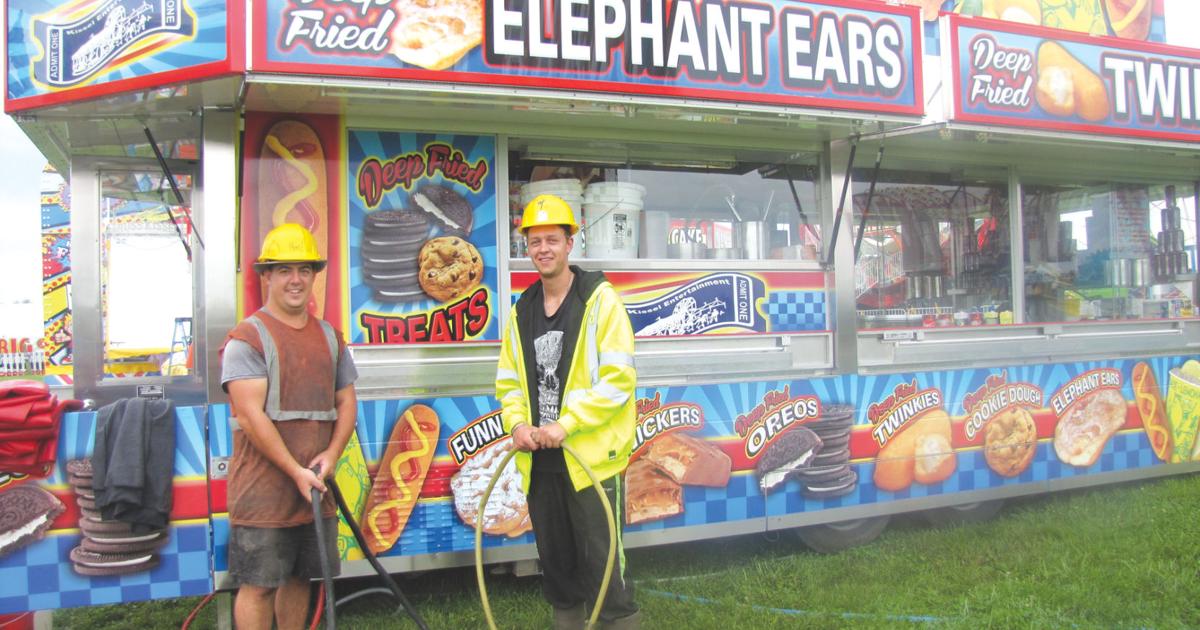 Fast Food Rides Food, ride vendors gear up for 72nd annual fair | News | news-graphic.com