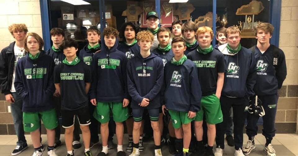 H S Wrestling 11 Local Competitors Qualify For State Warhawks Third In Region Sports News Graphic Com H S Wrestling 11 Local Competitors Qualify For State Warhawks Third In Region Sports News Graphic Com