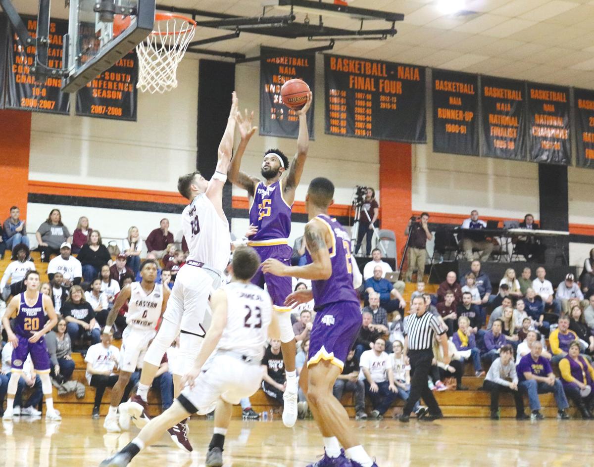 Men S Basketball Tech S Threes Wreck Hamilton Homecoming Sports
