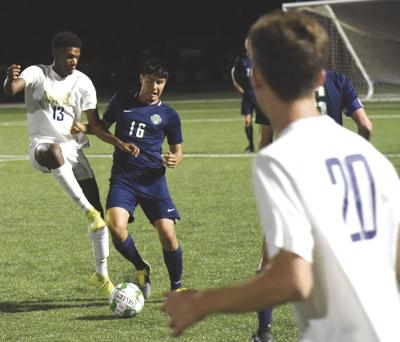 Boys Soccer Huge Senior Crew Hoists Warhawks Sports News