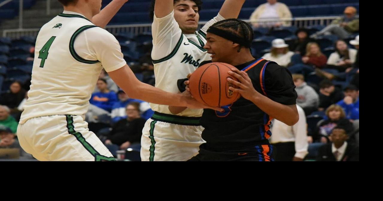 Boys' basketball: GC pushes aside pesky Frankfort, sees home court streak end vs. Clark