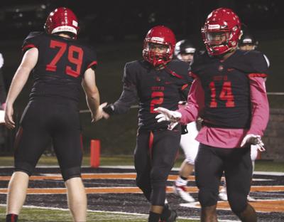H S Football Sc Continues Domination Of Dunbar 53 8 Sports