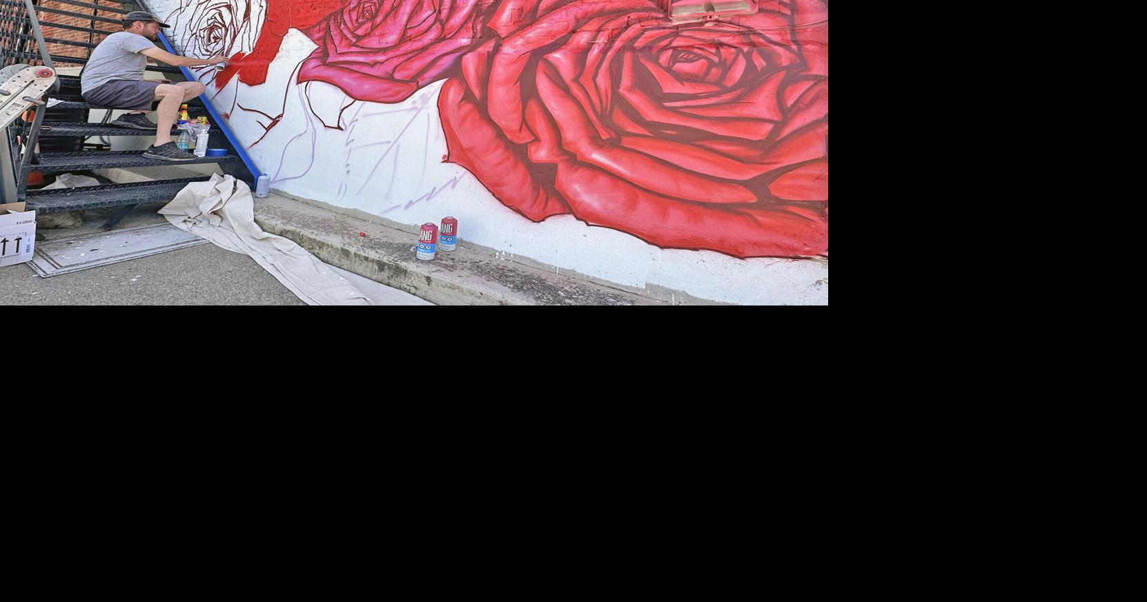 Chappell begins new mural downtown