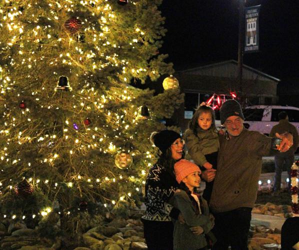 Lenoir City lights up for holidays News
