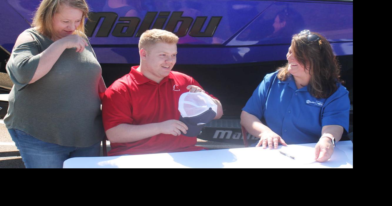 Students get career options with Malibu News