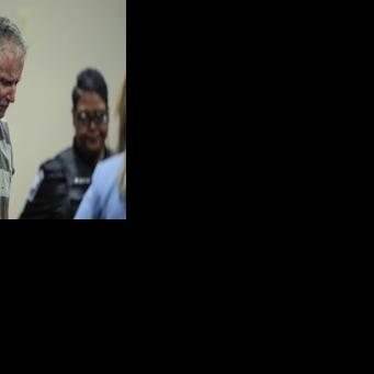 Father of US school shooter goes on trial on murder charges