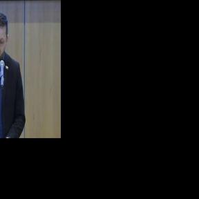 Greenland wants to 'continue peaceful dialogue', says PM