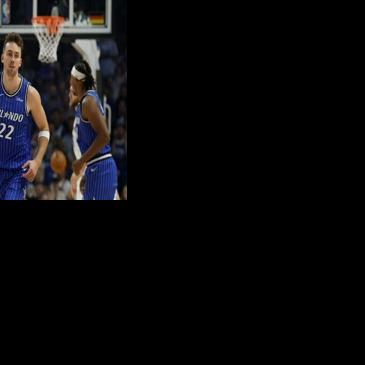 Orlando Magic’s German forward Franz Wagner celebrates during his team's NBA victory over the Memphis Grizzlies in Berlin
