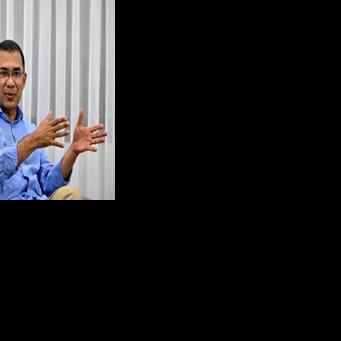 Bangladesh's leading prime ministerial hopeful says an in interview with AFP he faces 'huge' challenges in repairing the country if he wins elections