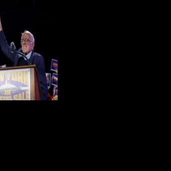 Vermont Senator Bernie Sanders, a top figure among the American political left, joined Mamdani at a campaign rally ahead of the New York election