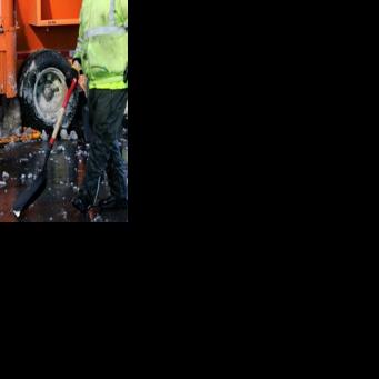 New York's snow melters can process between 60 and 120 tons of snow an hour