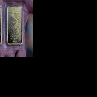 The extraordinary run-up in gold prices has brought unexpected windfalls to millions of Vietnamese holding hallmarked bars and rings seen as symbols of luck, but has also touched off a wave of speculation