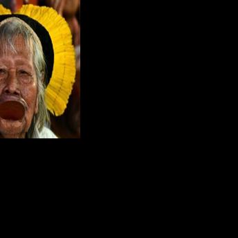 Brazilian Indigenous leader and environmentalist Raoni Metuktire suggested he would give the country's President Luiz Inacio Lula da Silva an earful over a controversial oil exploration project