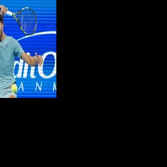 Spain's Carlos Alcaraz is through to the quarter-finals of the ATP-WTA Cincinnati Open after a victory over lucky loser Luca Nardi of Italy