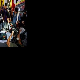 Demonstrators in Toronto protesting against Indian Prime Minister Narendra Modi in 2024