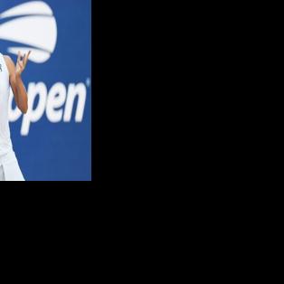 Poland's Iga Swiatek returns during her first round defeat of Colombia's Emiliana Arango at the US Open