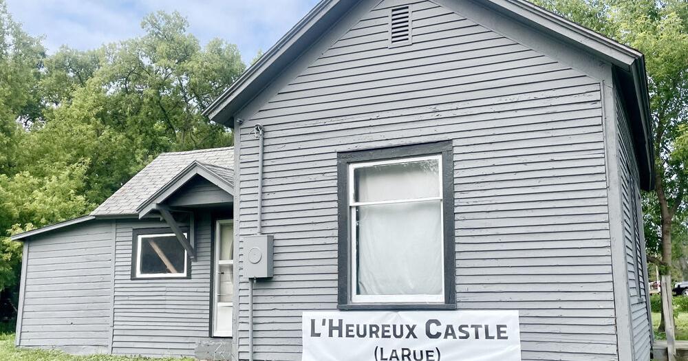 Men's ‘Castle' house awaits court decision; Historical designation rejected