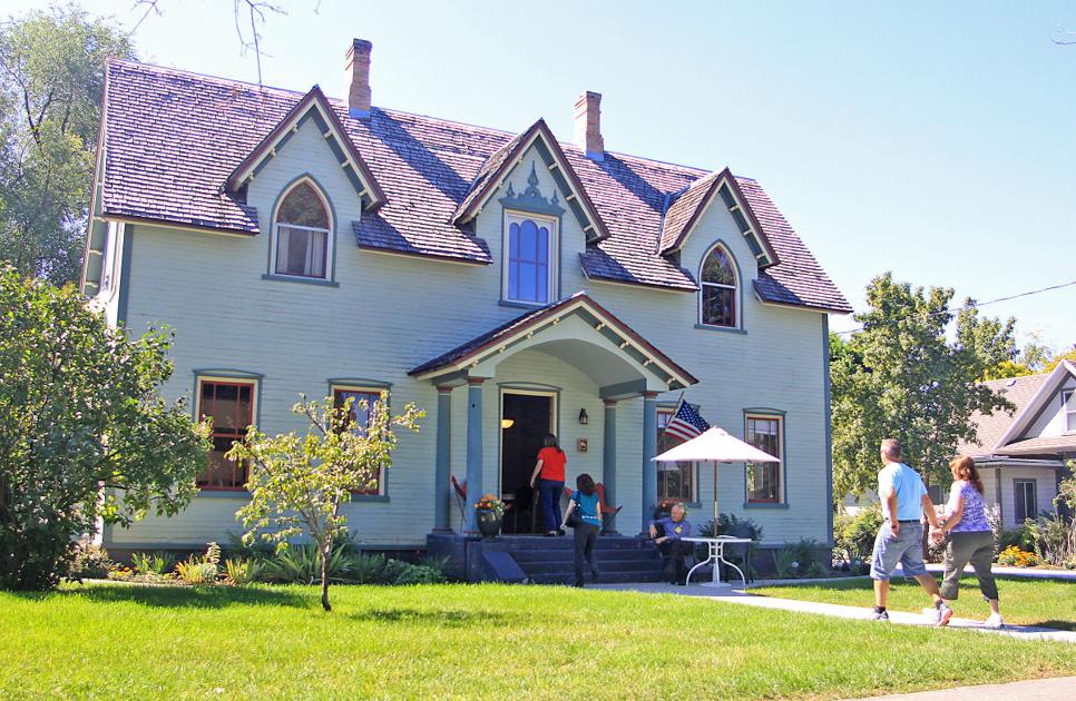 Cache Valley Historic Home Tour Draws Cache Valley Historic Home Tour Draws