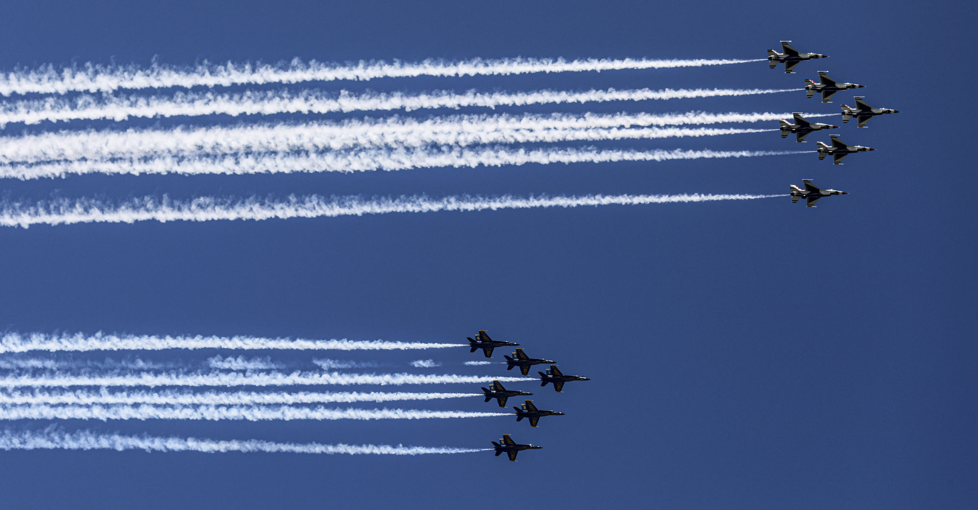 Photos And Video: See The Big-city Flyovers Saluting The Heroes Of The ...