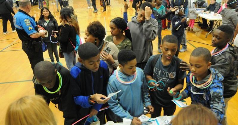 Trump paves way for deportations to Somalia, vows 'reckoning' in Minnesota