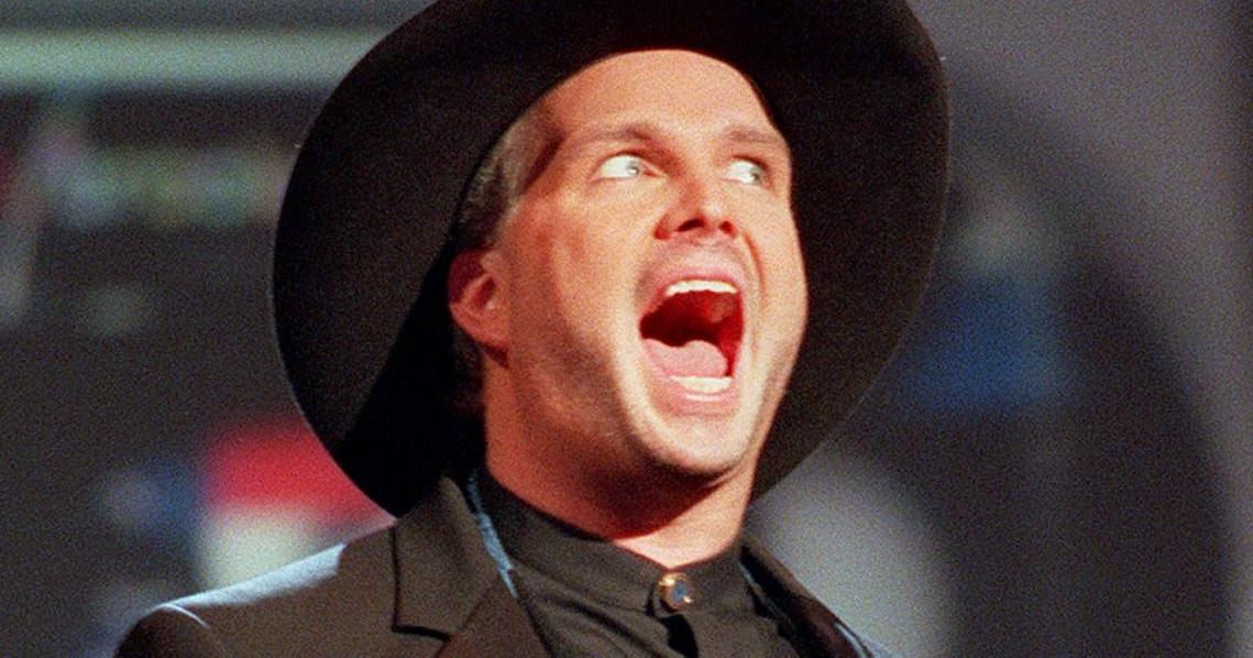 Photos Garth Brooks through the years
