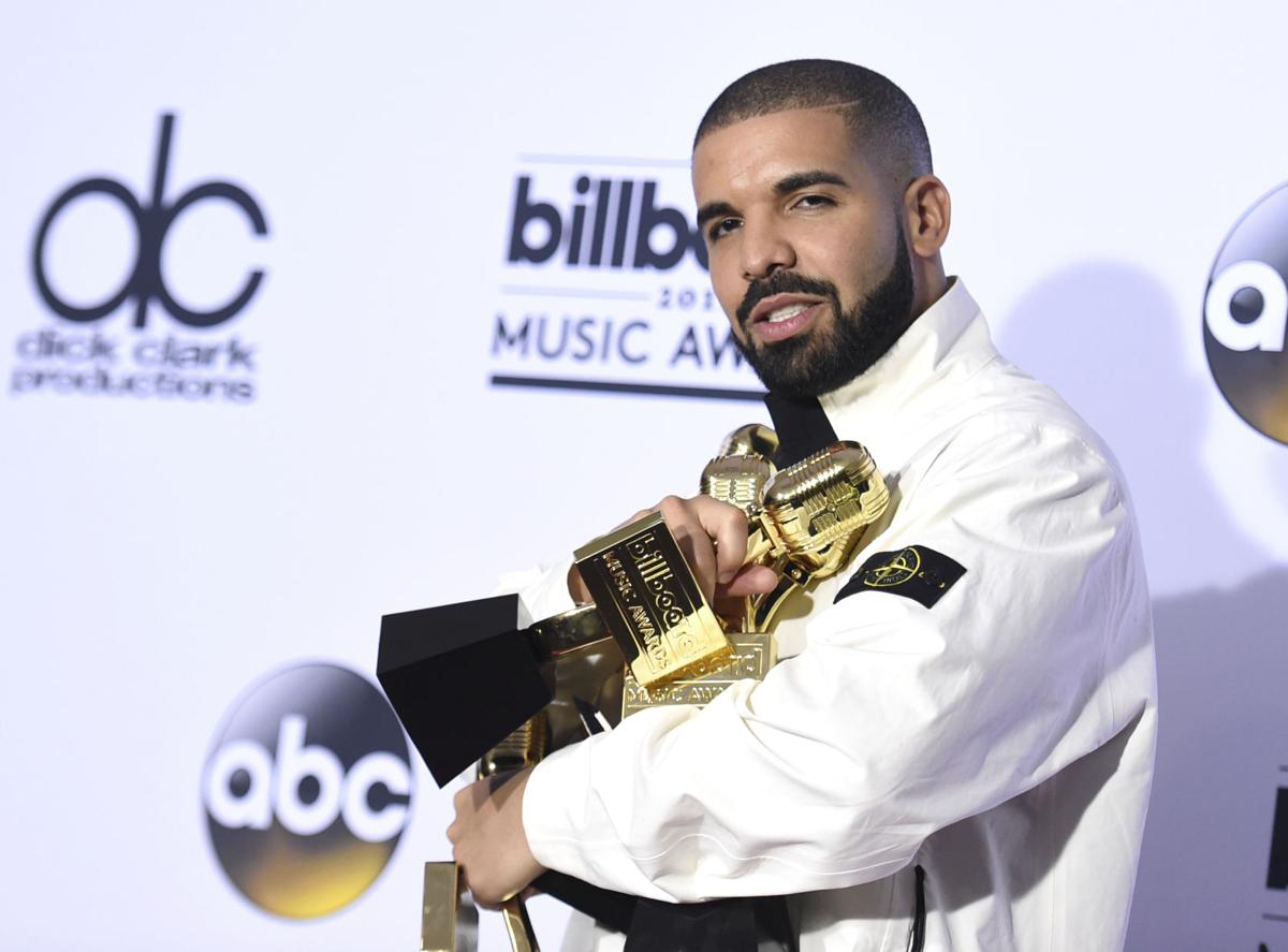 2017 Billboard Music Awards - Press Room