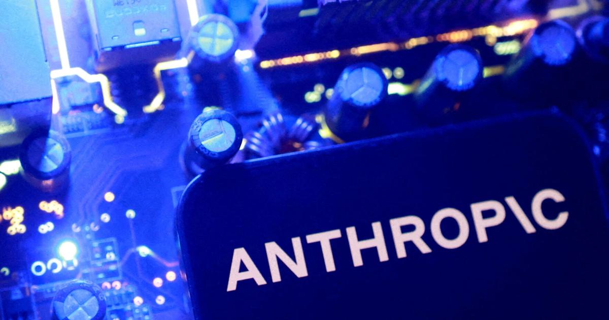 EXCLUSIVE-Anthropic quietly sets up biology lab as it ramps AI drug program