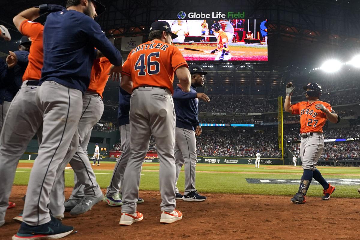 Dusty Baker Gets 53rd Postseason Win & 30th As A Houston Astros