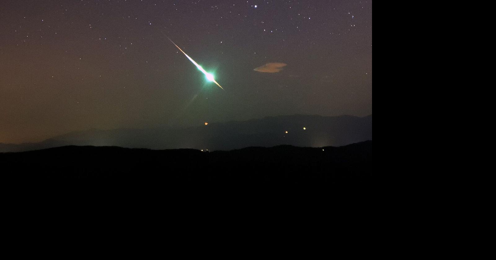 November's Taurid meteor shower lights up sky with bright fireballs