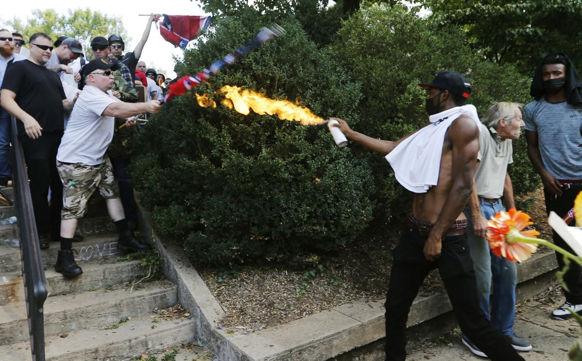 APTOPIX Confederate Monuments Protest